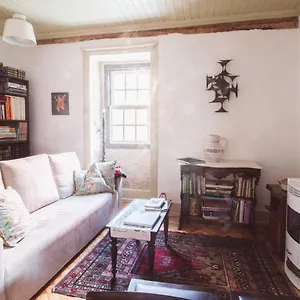 https://casa-da-judiaria-velha.hotelscoimbra.com
