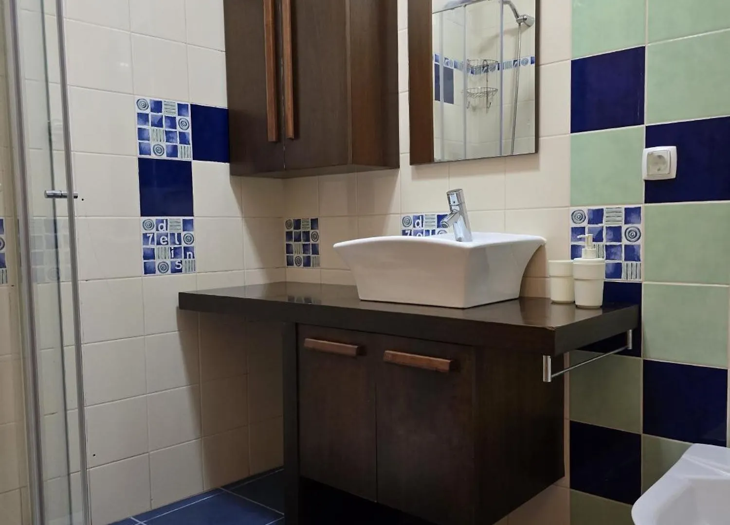 Lc'S Guesthouse Lagos Guest house