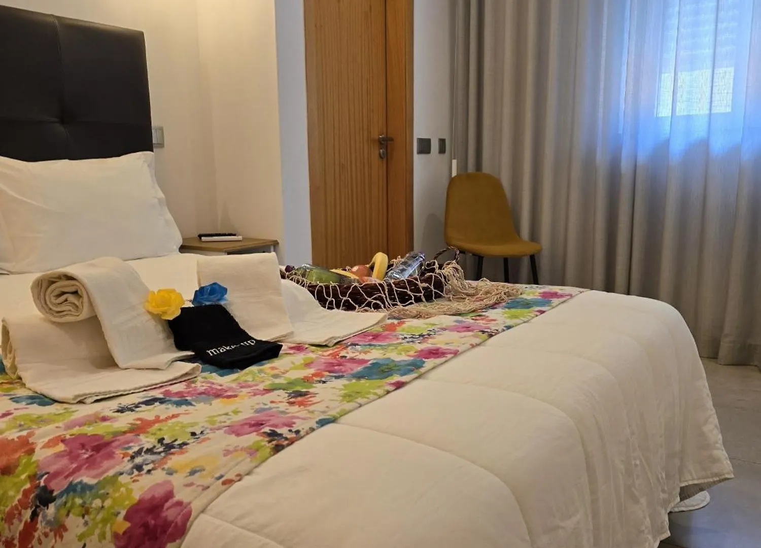 Lc'S Guesthouse Lagos Gasthof
