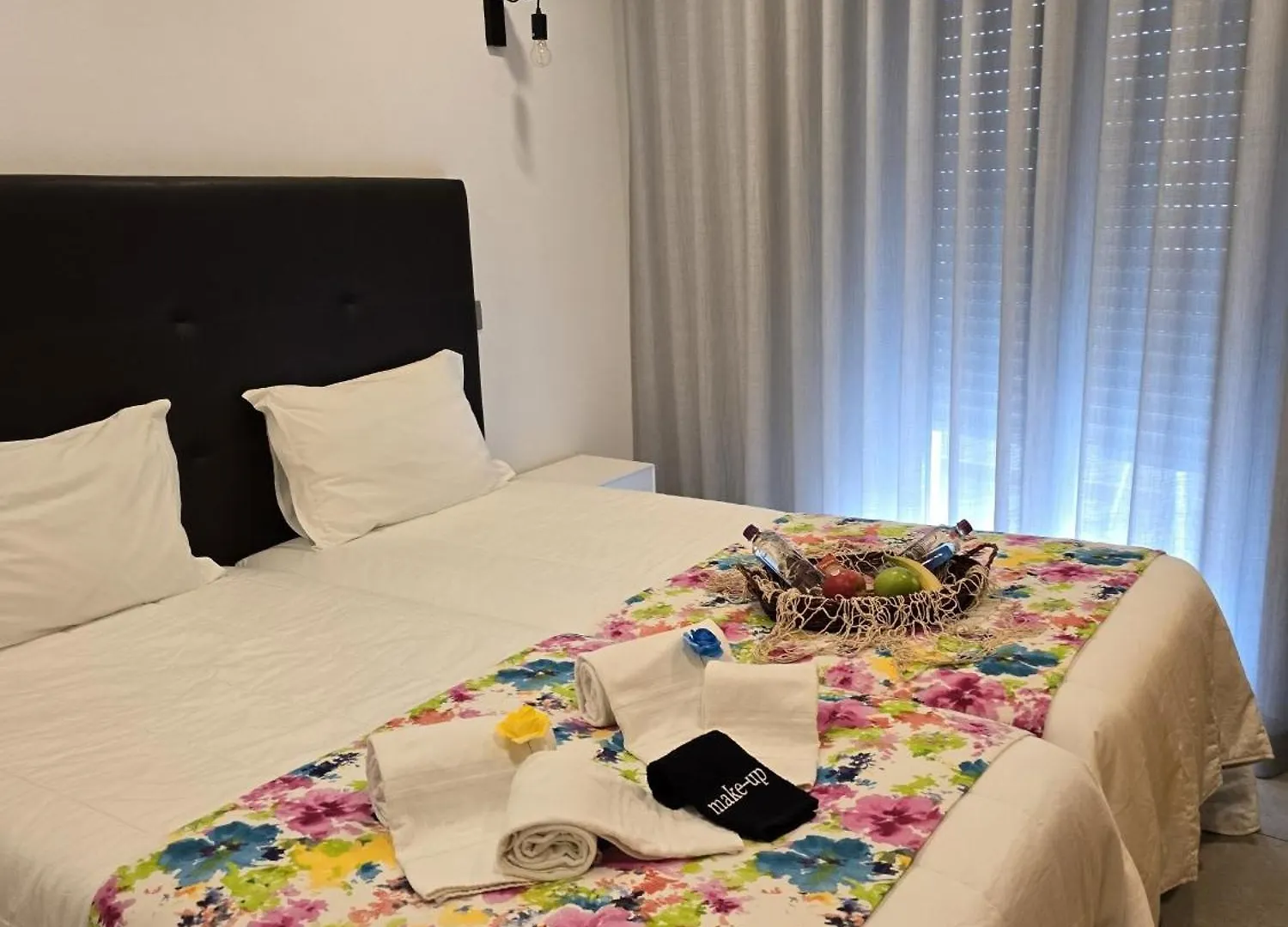 Gasthof Lc'S Guesthouse Lagos