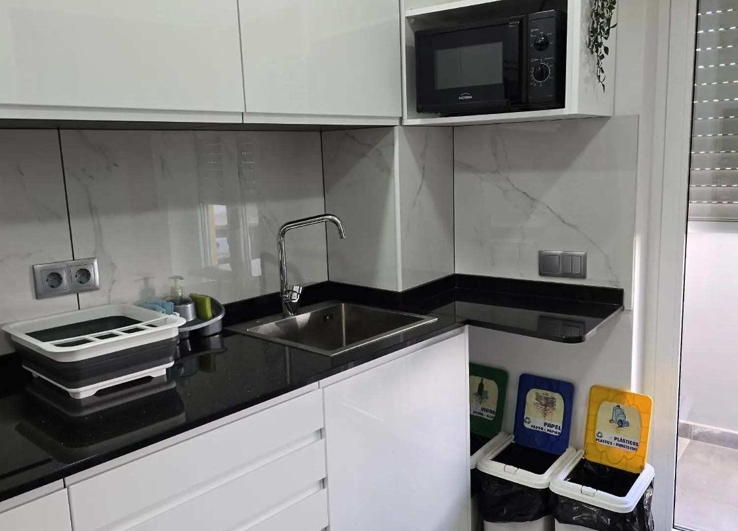 Lc'S Guesthouse Lagos Portugal